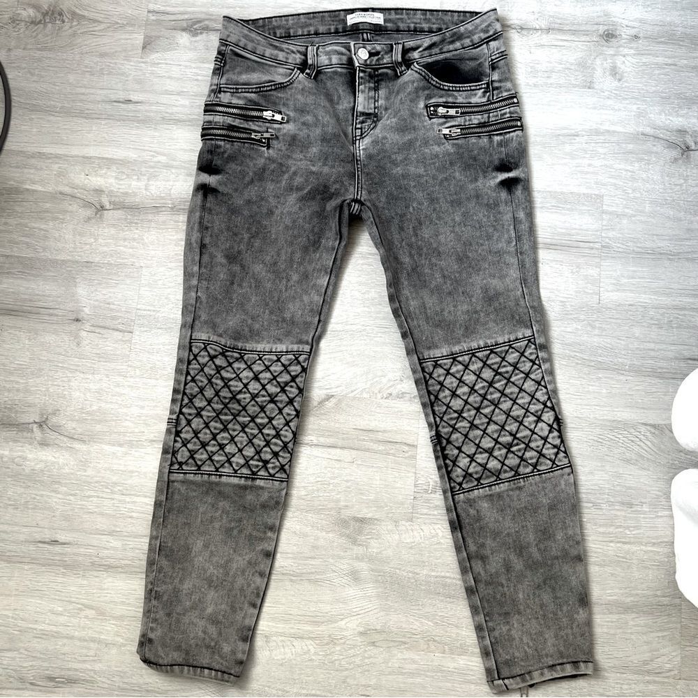 Zara Woman Premium Denim Jeans With Quilted Knees Charcoal Grey color Size 6